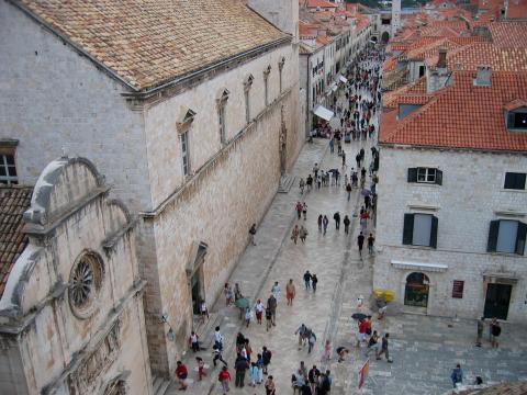 image Calle de la zona amurallada, Dubrovnik, Croacia