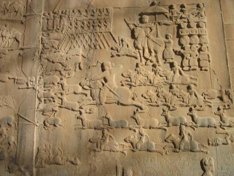 image Relieve con escena de cacería en Taq-e Bostan, Kermanshah, Irán