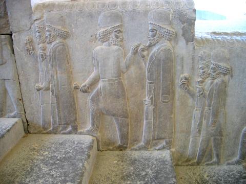 image Relieve de las escaleras hacia la Apadana, Persépolis, Irán