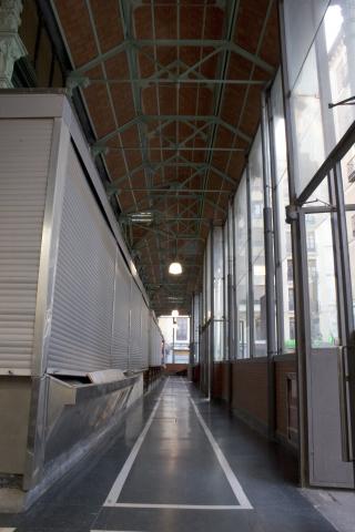 image Interior del mercado de San Miguel, Madrid