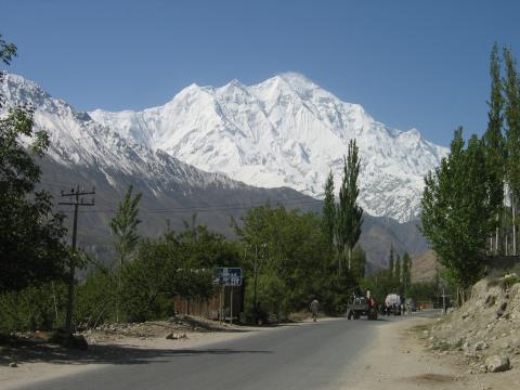 image Vista del Rakaposhi desde Aliabad, valle de Hunza, Pakistán