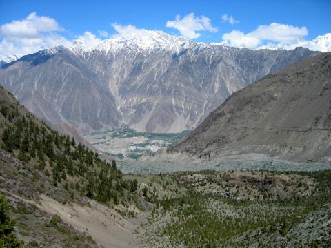 image Vista desde el campo base del Rakaposhi, cordillera del Karakorum, Pakistán
