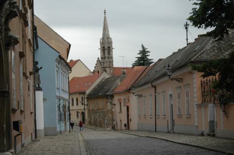 image Calle del centro histórico de Bratislava, Eslovaquia