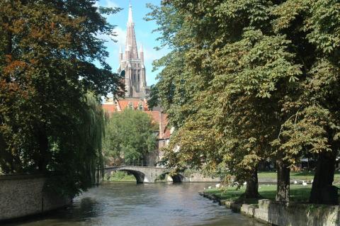 image Iglesia de Nuestra Señora en Brujas, Bélgica
