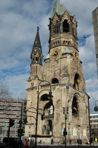 image Iglesia de Gedächtnis en Berlín, Alemania