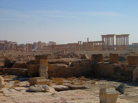 image Columnada en Palmira, actual Tadmor, Siria