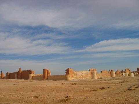 image Restos de una fortaleza árabe, Siria