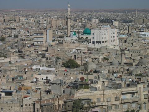 image Vistas de Alepo desde la ciudadela, Siria