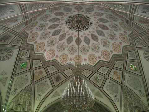 image Interior del Mausoleo de Roqai´ya, Ciudad Vieja de Damasco, Siria