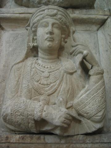 image Busto palmirense, Museo Arqueológico de Damasco, Siria