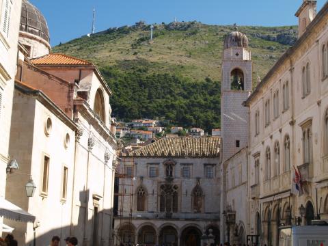 image Campanario de la ciudad de Dubrovnik, Croacia