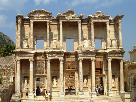 image Biblioteca de Celso, Éfeso, Turquía