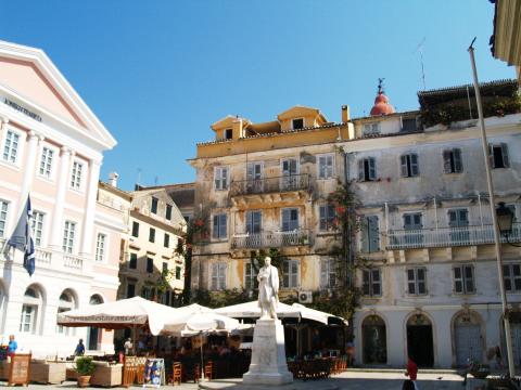 image Spianada, Corfú, Grecia