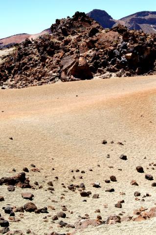 image Lengua de magma sólido en el Teide, Tenerife