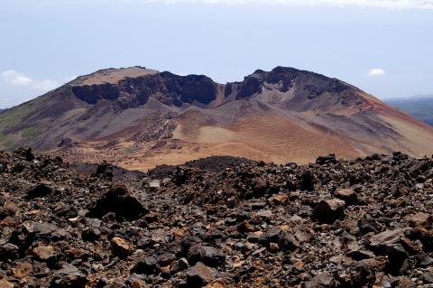 image Crater del volcán Pico Viejo o Montaña Chahorra, Teide, Tenerife