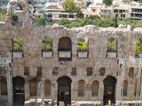 image Odeón de Herodes Áticus, Atenas, Grecia