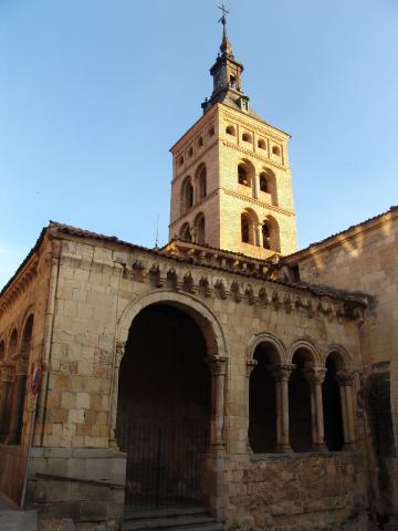image Iglesia de San Martín, Segovia