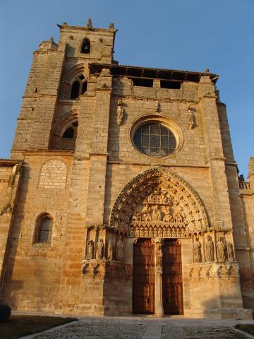 image Santa María la Real, Sasamón, Burgos