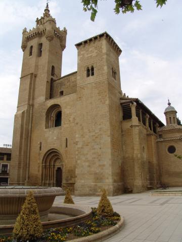 image Iglesia de San Salvador, Ejea de los Caballeros, Zaragoza