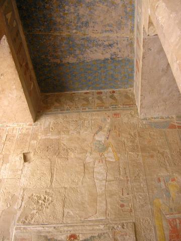 image Una pared de la Tumba de la Reina Hatshepsut, Deir el-Bahari, Egipto