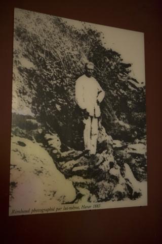 image Fotografía de Rimbaud expuesta en su casa-museo en Harar, Etiopía