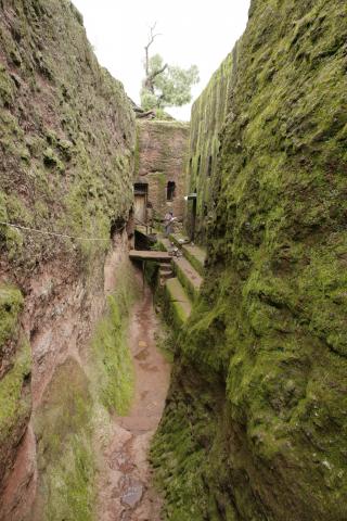 image Accesos a Bete Kidus Mikael y Bete Golgotta, Lalibela, Etiopía