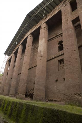 image Lateral de Bete Maryam en Lalibela, Etiopía