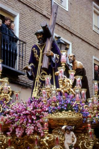 image Paso de Nuestro Señor Nazareno en Semana Santa, León