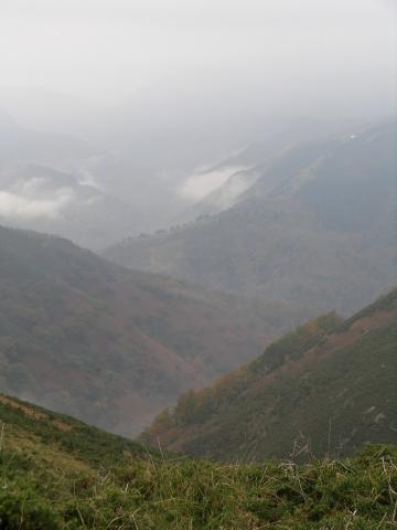 image Montañas de Biriatu, Pico Mandale, Pirineos Atlánticos, Francia
