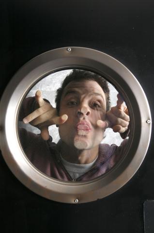 image El actor Daniel Guzmán haciendo burla