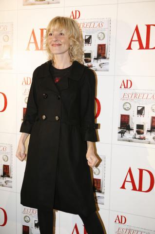 image Cayetana Guillén Cuervo posando en un acto