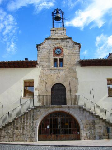 image Fachada del ayuntamiento, Forcall, Castellón