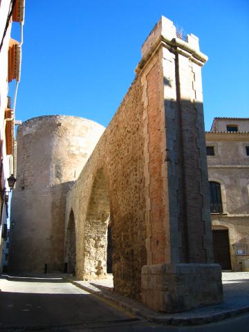image Acueducto y Torre del Botxi, Segorbe, Castellón