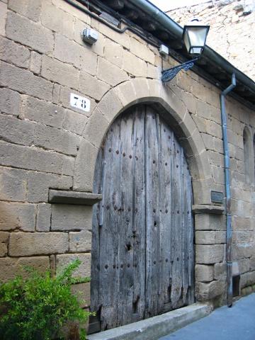 image Puerta de la Casa de la Primicia, Laguardia, Álava