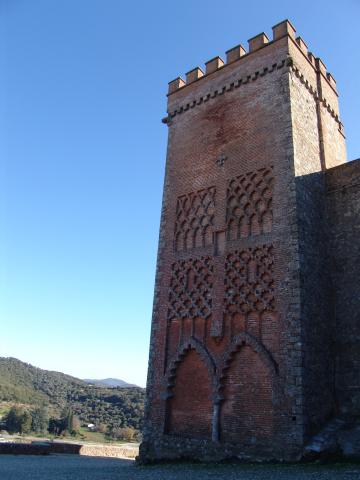 image Torre de la Iglesia Prioral de Nuestra Señora del Castillo, Aracena, Huelva 