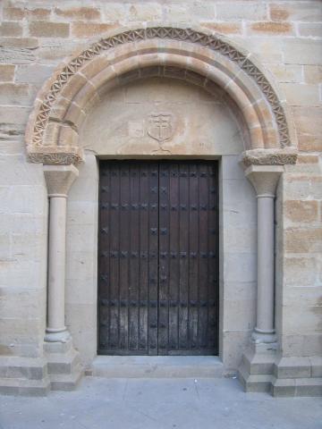 image Portada de la Iglesia del Santo Sepulcro, Torres del Río, Navarra
