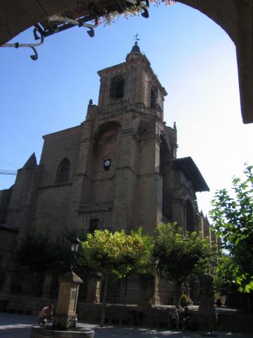 image Iglesia de Santa María, Viana, Navarra
