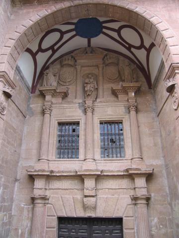 image Detalle de la portada del Monasterio de Santa María la Real, Nájera, La Rioja