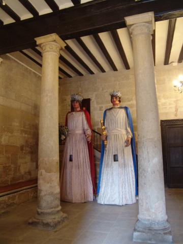 image Patio del Ayuntamiento de Alcañiz, Teruel 