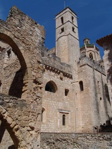 image Torre del Real Monasterio de Santes Creus, Tarragona  