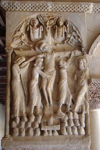 image Relieve sobre pilar de El Descendimiento de la cruz, Monasterio de Santo Domingo de Silos, Burgos