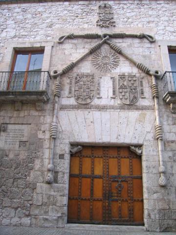 image Fachada de la Casa del Cordón, Burgos