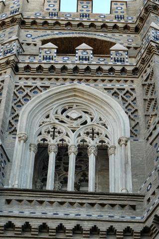 image Ventana gótica La Seo, Zaragoza