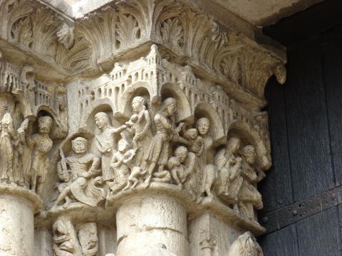 image Matanza de los inocentes, capitel del Pórtico Real de la catedral de Chartres, Francia