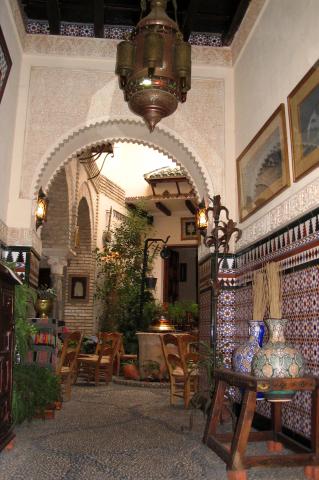 image Entrada de un Salón de Té