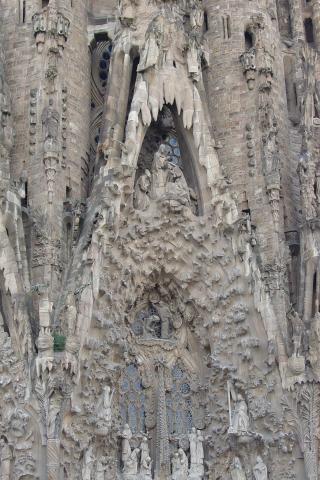 image Bautismo y querubines, Sagrada Familia, Barcelona