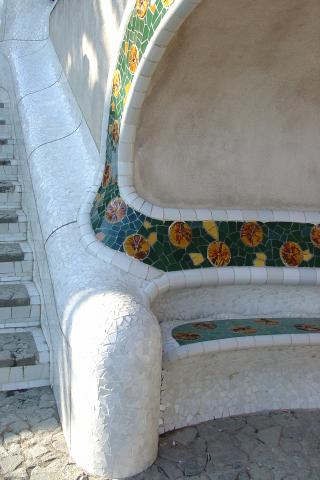 image Detalle de la Fuente del Lagarto, Parque Güell, Barcelona