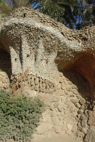 image Zona de jardines, Parque Güell, Barcelona
