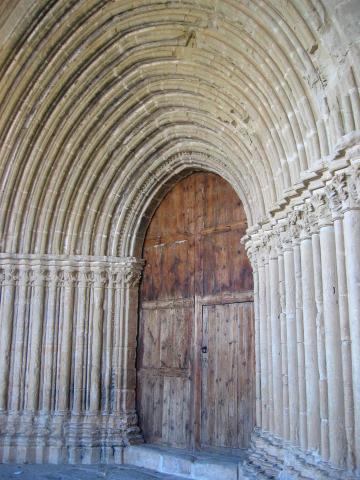 image Puerta del Convent de Sant Salvador, Horta de Sant Joan, Tarragona