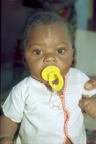 image Niño sapatinha, Nacala, Mozambique